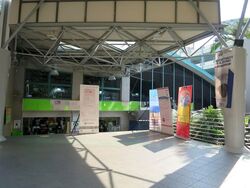 Elias Mall (D18), Retail #580089221